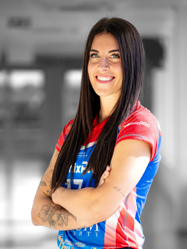 #17 Lászlop Alexandra