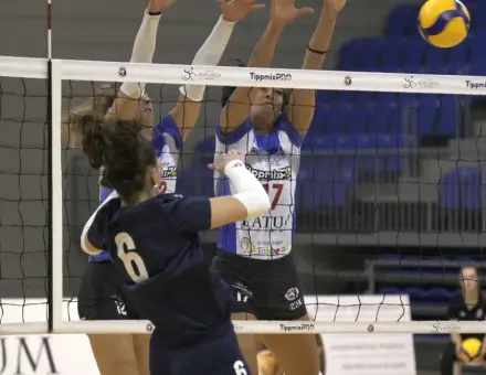 DRÁMAI CSATA UTÁN VENDÉG GYŐZELEM