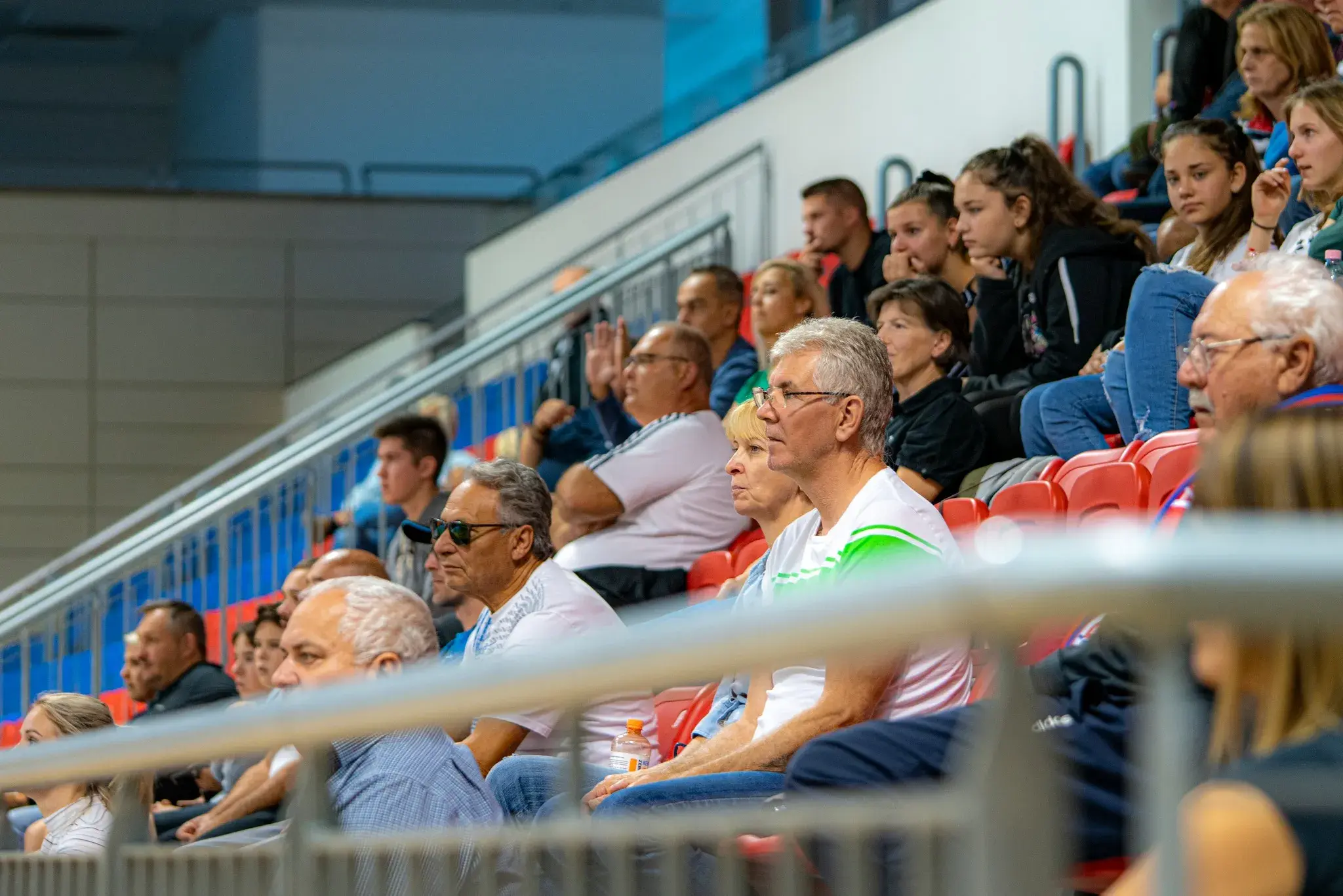 TÉVÉS HAZAI MECCSEL KEZDÜNK