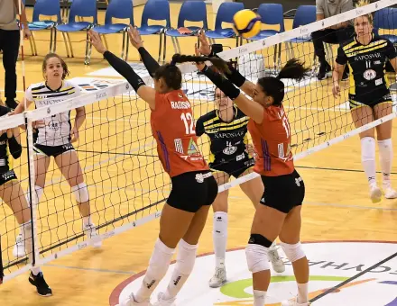 JÓ JÁTÉK ÉS GYŐZELEM A KAPOSVÁR ELLEN