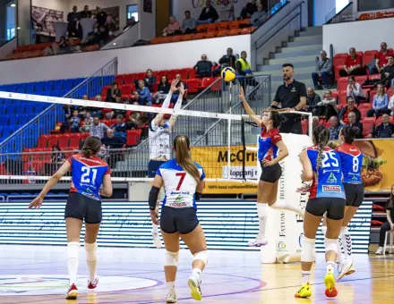 A MÁSODIK MECCS JÖN